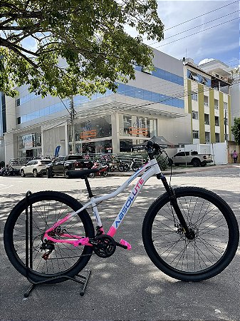 BICICLETA MTB ARO (29) ABSOLUTE HERA 21 VELOCIDADES FREIO A DISCO MECÂNICO TAMANHO 15 (P) COR BRANCO/ROSA
