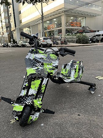 TRICICLO ELÉTRICO DRIFT CRAZY EXTREME VERDE