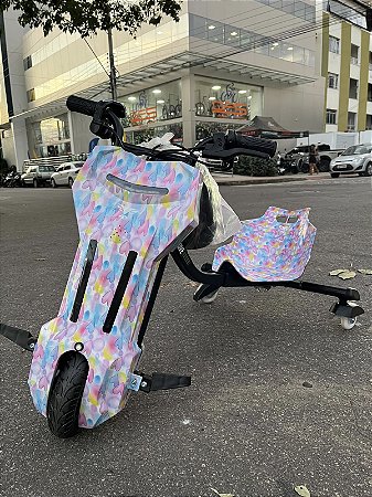 TRICICLO ELÉTRICO DRIFT CRAZY PINK LOVE STAR