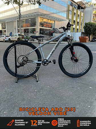 BICICLETA ARO (29) VELOOH VIBE KIT 12 VELOCIDADES GTA (1X12) FREIO DISC HIDRAULICO RAVA TAMANHO 15 (P) PRATA/PRETO