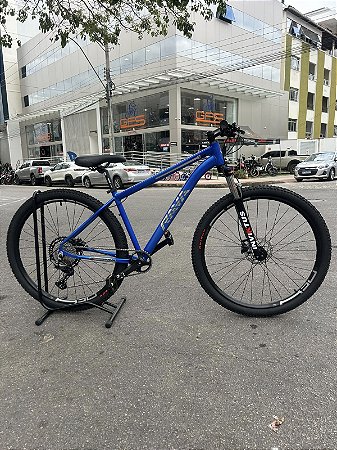 BICICLETA ARO (29) RAVA GO  KIT 12 VELOCIDADES DEORE (1X12) FREIO DISC HIDRAULICO SHIMANO MT200 TAMANHO 17 (M) AZUL