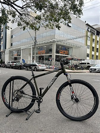 BICICLETA ARO (29) RAVA GO  KIT 12 VELOCIDADES DEORE (1X12) FREIO DISC HIDRAULICO SHIMANO MT200 TAMANHO 19 (G) VERDE