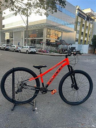 BICICLETA MTB ARO (29) VELOOH START 8 VELOCIDADES (1X8) FREIO A DISCO HIDRÁULICO TAMANHO 13 (PP) COR LARANJA NEON/PRETO