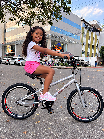 BICICLETA ARO (20) FEMININA COR PRATA FREIO V-BRAKE SEM MARCHA HOUSTON FURION