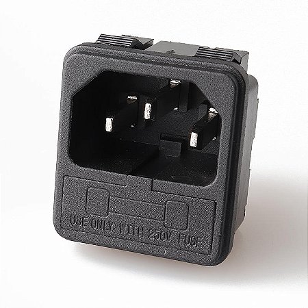 Tomada Ac-02 Painel Macho Tripolar Conector 3 Vias Fusível