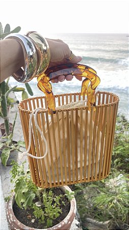 Bolsa em madeira alça acrilico - ML24