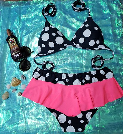 Biquíni frente única de bolinha com calcinha de babados