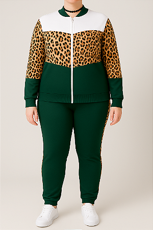 Conjunto verde e branco com animal print