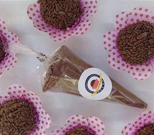 Brigadeiro de Chocolate no Cone Gourmet