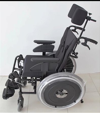 Cadeira de rodas Reclinável