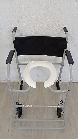 Cadeira Higiênica Max