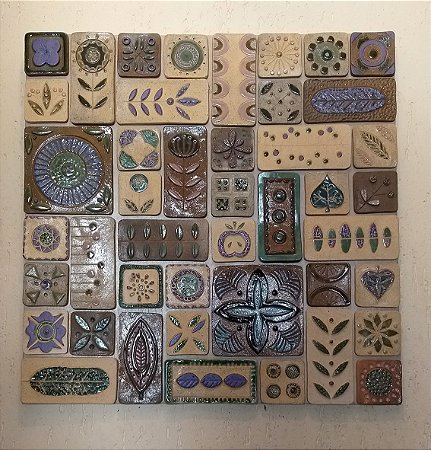 Painel em cerämica artesanal sobre placa de fibrocimento  70 X 70 cms uso externo e interno