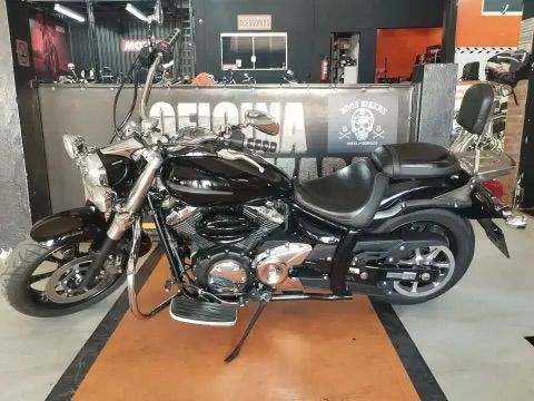 YAMAHA XVS950A MIDNIGHT STAR 2013