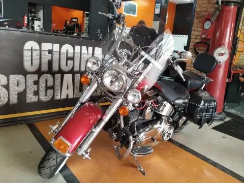 HARLEY-DAVIDSON SOFTAIL HERITAGE CLASSIC