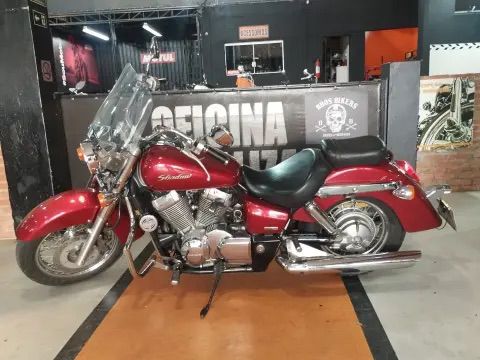 HONDA SHADOW 750