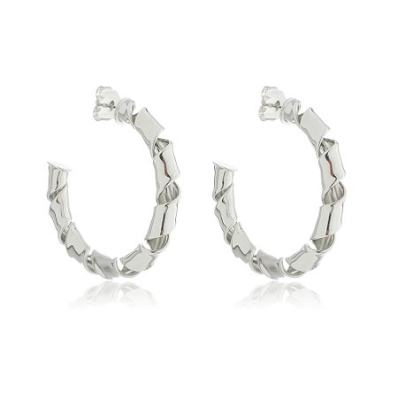 Brinco de argola liso banho em rodio branco