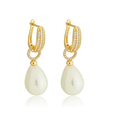 Brinco de argola com detalhe em perola banho em ouro 18k