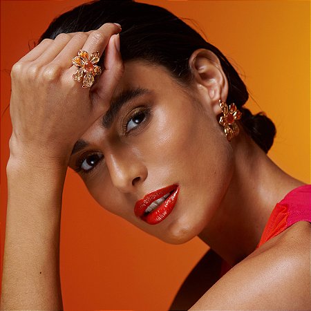 Conjunto de brinco e anel esmaltado banho em ouro 18k