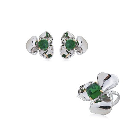 Conjunto de brinco e anel com zirconia esmeralda banho em rodio branco