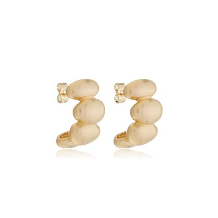 Brinco de argola liso acetinado banho em ouro 18k