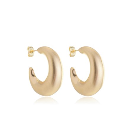 Brinco de argola acetinado com banho em ouro 18k