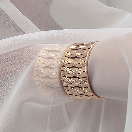 Bracelete Dourado Liso em Banho de Ouro 18K