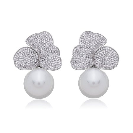 Brinco de perola cravejado de zirconia cristal banho em rodio branco