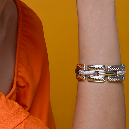 Bracelete cravejado com zirconia banho em Ródio Branco
