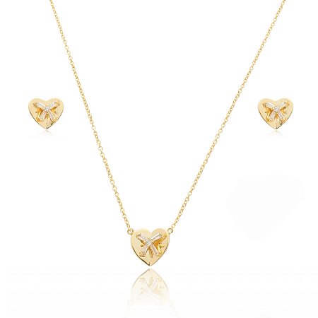 Conjunto de brinco e colar de coração cravejado de zirconia cristal banho em ouro 18k
