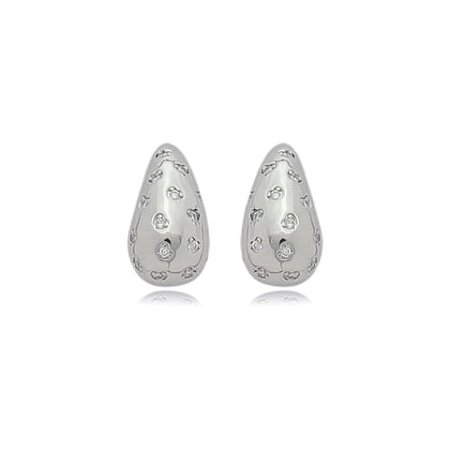 Brinco cravejado com zirconia cristal banho em rodio branco