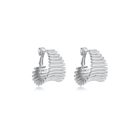 Brinco de argola liso banho em rodio branco