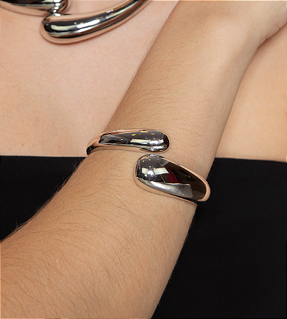 Bracelete liso banho em rodio branco