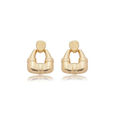 Brinco dourado liso banho em ouro 18K