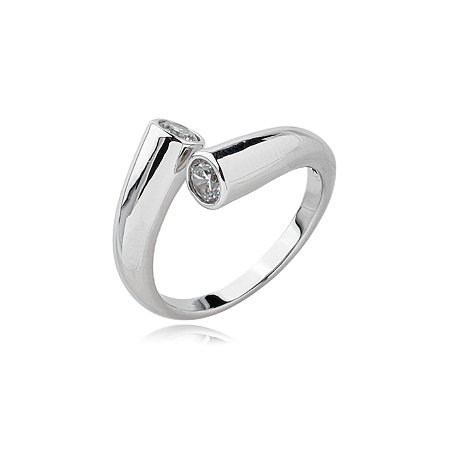 Anel cravejado de zirconia cristal banho em rodio branco