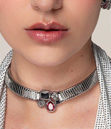 Colar de aro cravejado banho em rodio branco