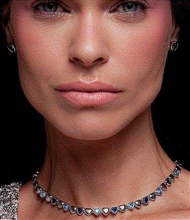 Conjunto de brinco e colar riviera de coração cravejado de zirconia safira banho em rodio branco