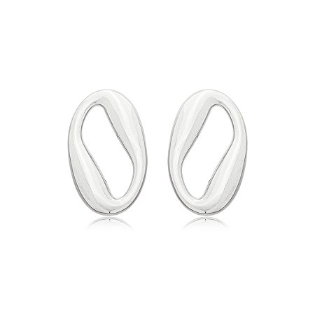 Brinco liso banho em rodio branco