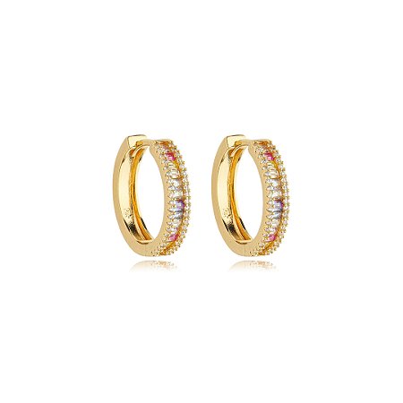 Brinco de argola com zirconia rainbow banho em ouro 18k