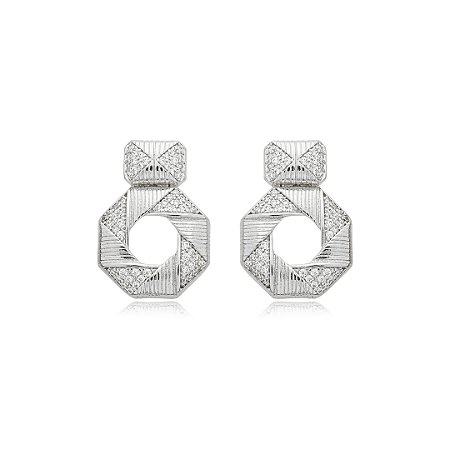 Brinco escovado cravejado de zirconia cristal banho em rodio branco