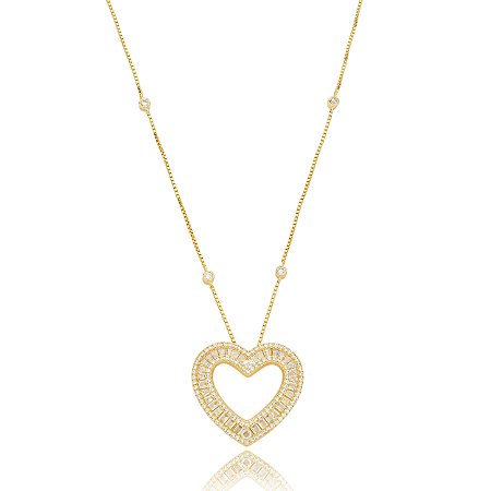 Colar com pingente de coração cravejado de zirconia cristal banho em ouro 18k