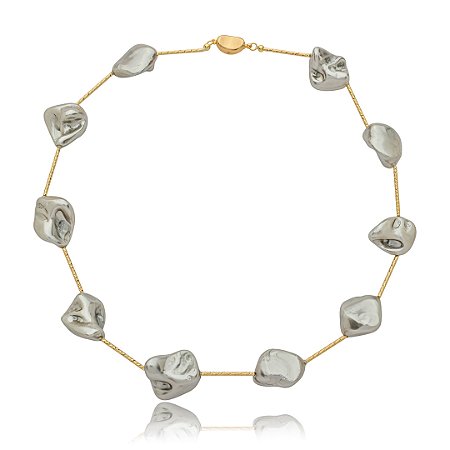 Colar de perola curto banho em ouro 18k