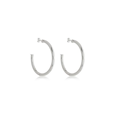 Brinco de argola liso banho em rodio branco