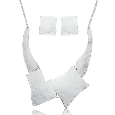 Conjunto de brinco e colar orgânico liso banho em ródio branco