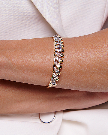 Bracelete cravejado de zircônia cristal com caneta de ródio branco banho em ouro 18k