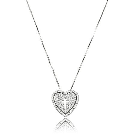 Colar com pingente de coração cravejado de zircônia cristal banho em ródio branco