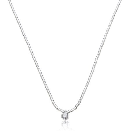 Colar de canutilho com detalhe gota em zircônia banho em rodio branco