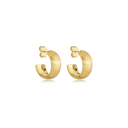 Brinco de argola liso acetinado banho em ouro 18k