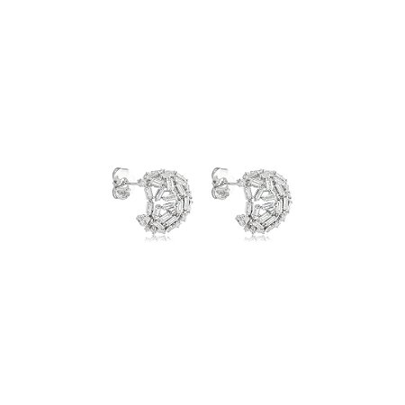Brinco de argola cravejado de zircônia cristal banho em ródio branco