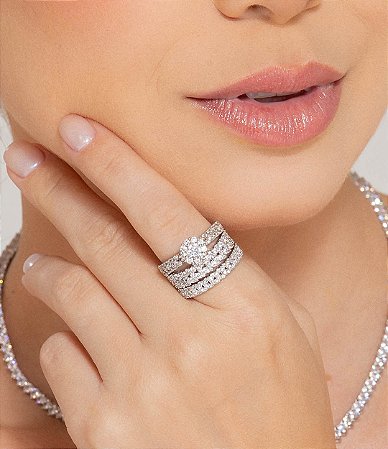 Trio de anéis cravejados de zircônia cristal banho em ródio branco