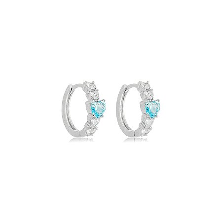 Brinco argola de coração cravejado de zircônia acqua e cristal banho em ródio branco